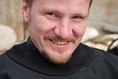 Лучшим водолазом Московской городской поисково-спасательной службы на водных объектах по итогам января признан Кротов Алексей Михайлович - водолаз Поисково-спасательного водолазного отряда