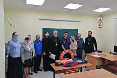 Провели профилактическое занятие по правилам безопасного поведения на воде и оказанию первой помощи пострадавшим.